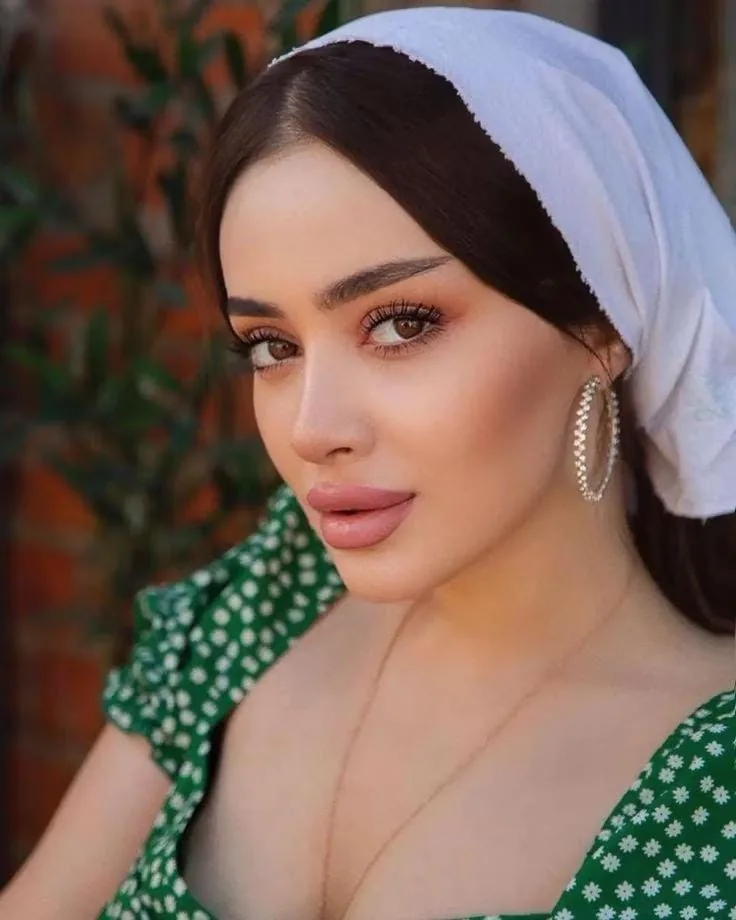 Damla - Esenyurt Escort