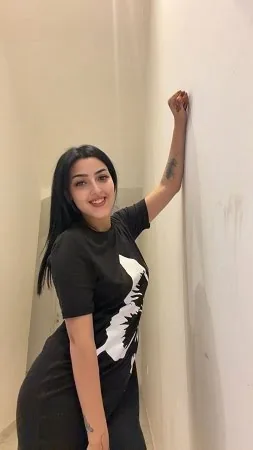 Selin - Esenyurt Escort
