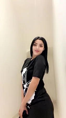 Selin - Esenyurt Escort