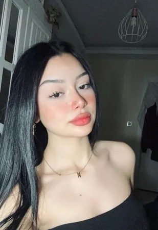 Melike - Esenyurt Escort
