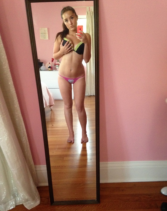 Esenler Escort - Kurtköy Escort Şehvetli Sevişen Sınırsız Tanyel